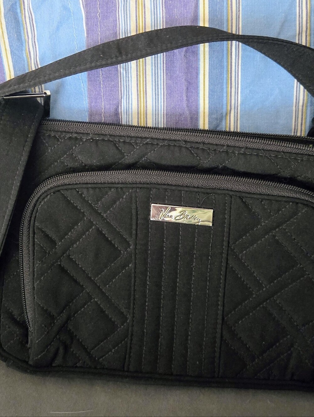 Vera Bradley crossbody/mini hipster bag with Retired Interior Moon Blooms